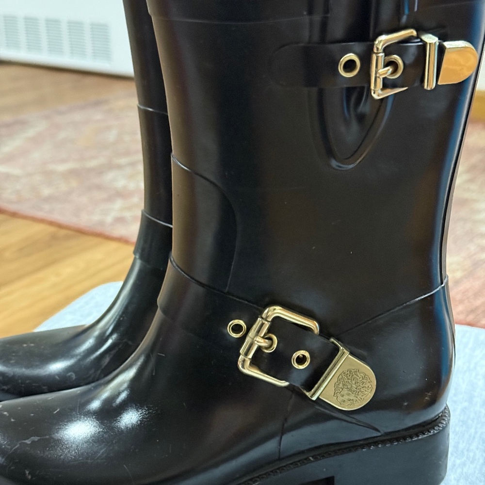 Vince Camuto Black Boots size 7